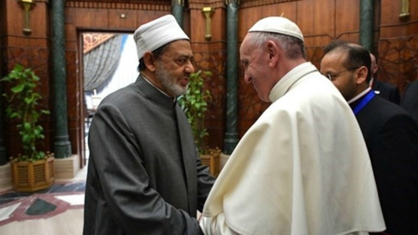 Le 'Document sur la fraternité humaine' a été signé à Abou Dhabi, le 4 février 2019, par le Grand imam d'Al-Azhar, Ahmed Al-Tayeb, et le pape François. | © DR