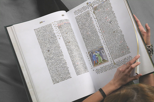 BibleHistorialeOuvertE