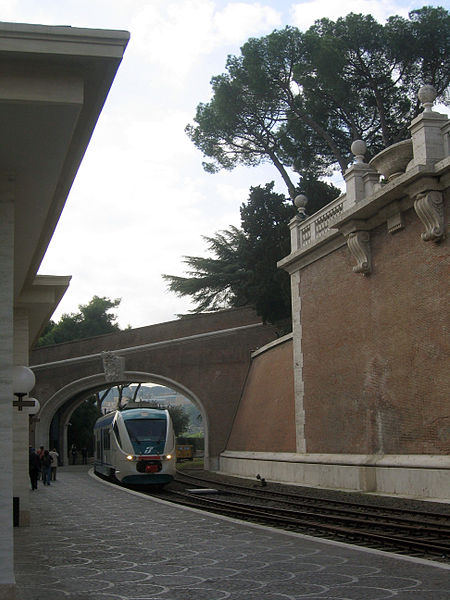 train vatican