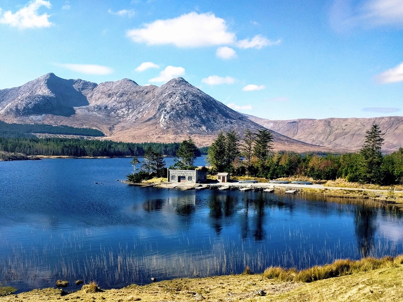 Un lac du Connemara © Artemis/Pixabay