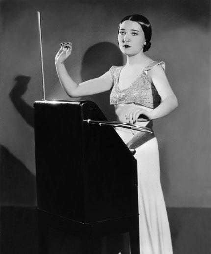Clara Rockmore au thérémine, 1938. LD