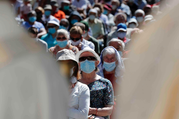 Messe de l'Assomption en plein air, 15 août 2020, église Notre Dame de la Gorche, aux Contamines (F). © Pascal Deloche/GODONG