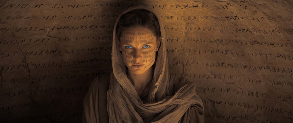 Rebecca Ferguson incarne la mère de Paul Atréide, Dame Jessica, dans "Dune" de Denis Villeneuve © Warner Bros